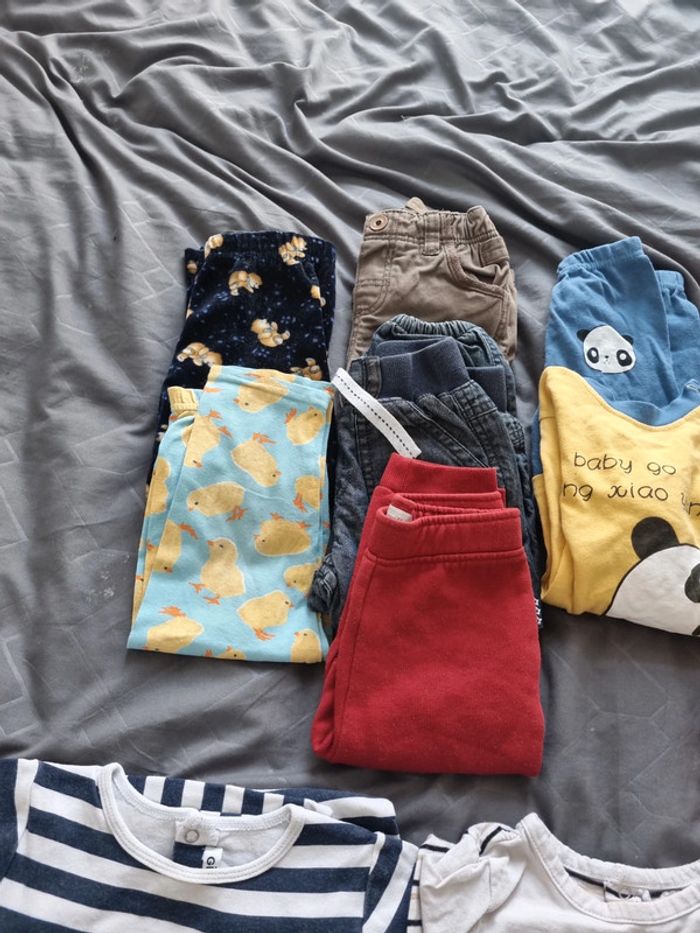 Lot vêtements bébé 24 mois - photo numéro 2