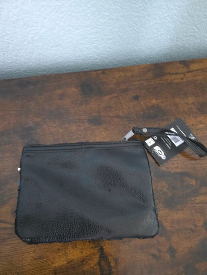 Magnifique pochette sequins réversible neuve avec étiquette - photo numéro 2