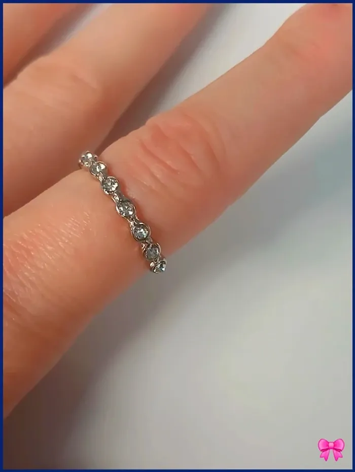 Bague argentée en acier inoxydable - photo numéro 2