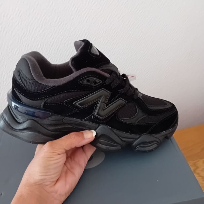 New Balance 38