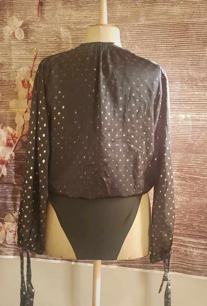 Boddie Zara taille 46/48 - photo numéro 2