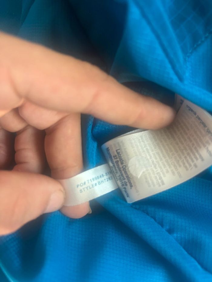 Doudoune Lacoste taille us: xs/ fr: 44 bleu à carreau - photo numéro 8