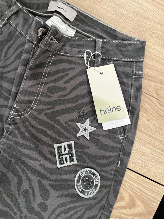 Pantalon jean Heine modèle imprimé animal taille 36 neuf - photo numéro 3