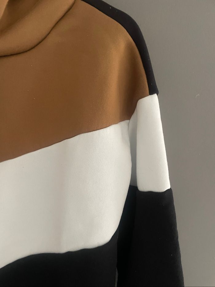 pull col croisé - photo numéro 3