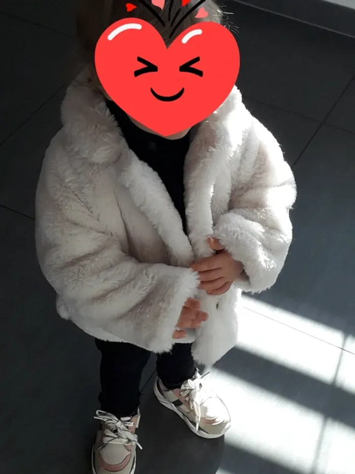 Manteau en fourrure Mango kids - photo numéro 16