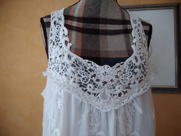 Robe blanche dentelle et broderie - photo numéro 3