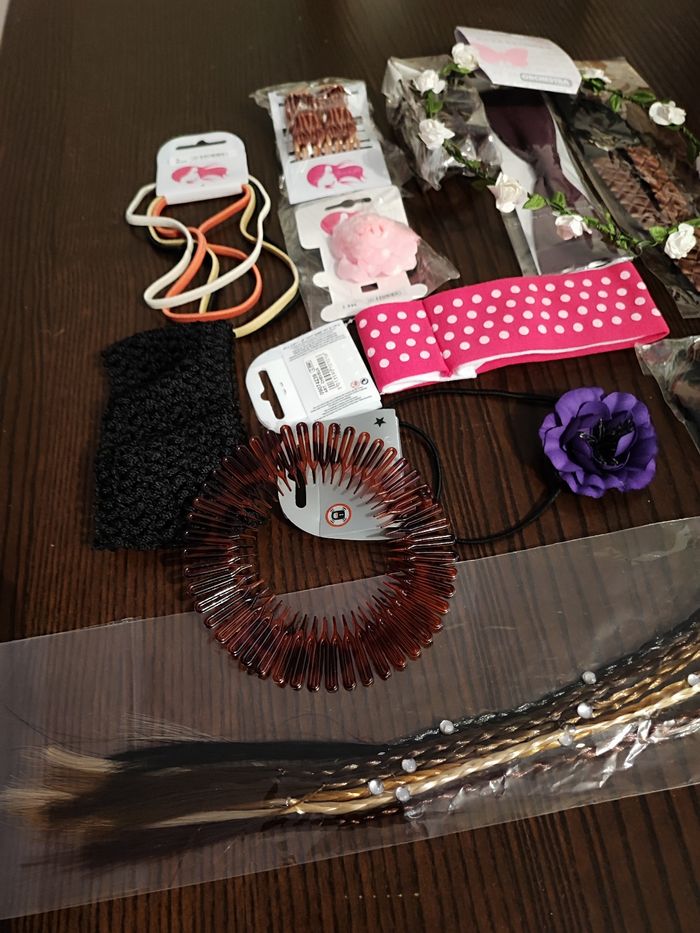 Lot d'accessoires cheveux pour fille - photo numéro 2