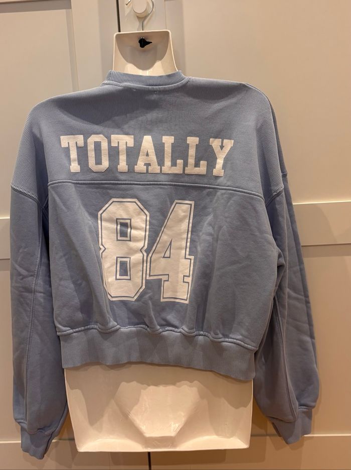Pull bleue clair 84 - photo numéro 2