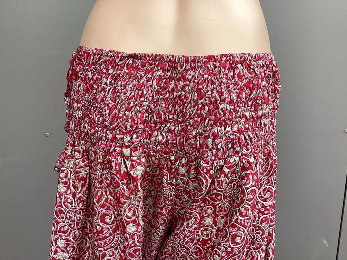 Pantalon léger rouge taille M – style bohème chic, excellent état - photo numéro 5
