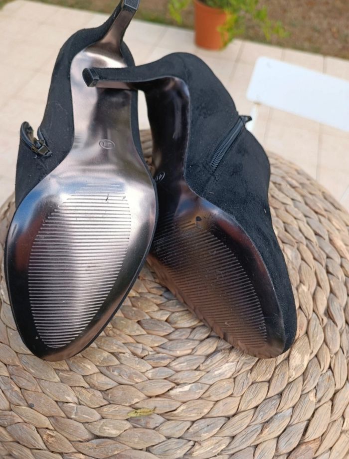 Bottines noires - photo numéro 4