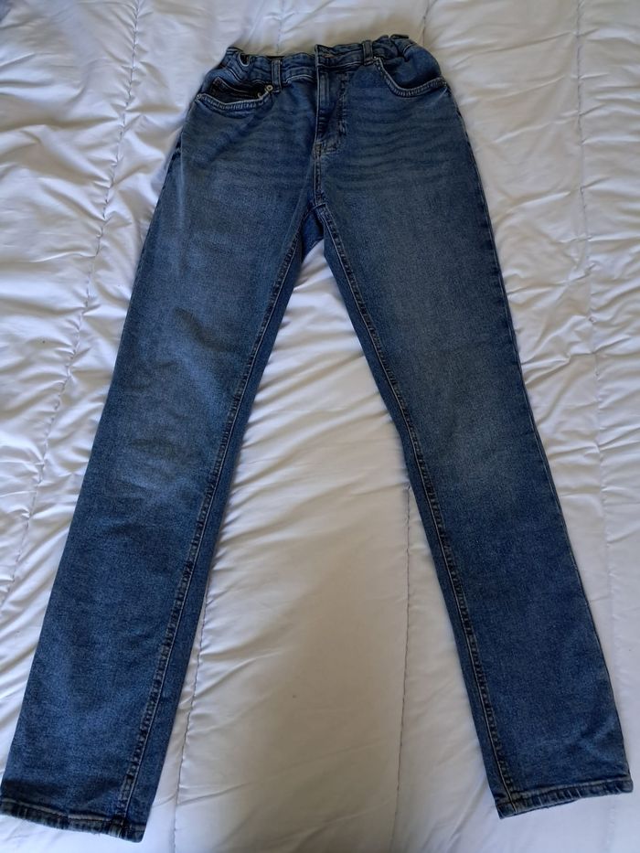 Jean  bleu SLIM S ou 36 ou 16 ans - photo numéro 3