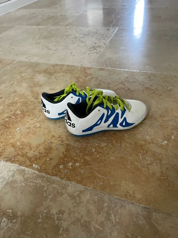 Chaussure de futsal adidas