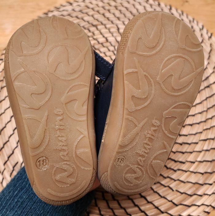 Chaussures cuir Naturino pointure 18 - photo numéro 6