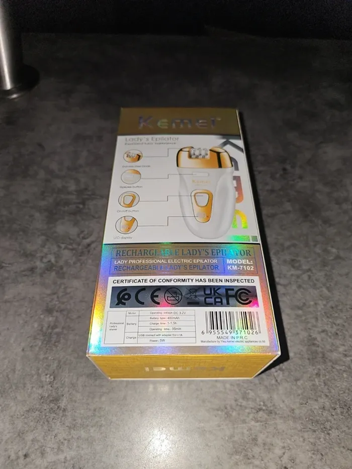 [NEUF] Épilateur électrique rechargeable blanc doré - photo numéro 2