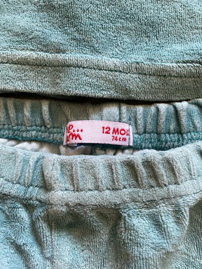 Pyjamas deux pièces 12 mois - photo numéro 3