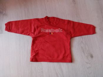 Pull reebok 6 mois
