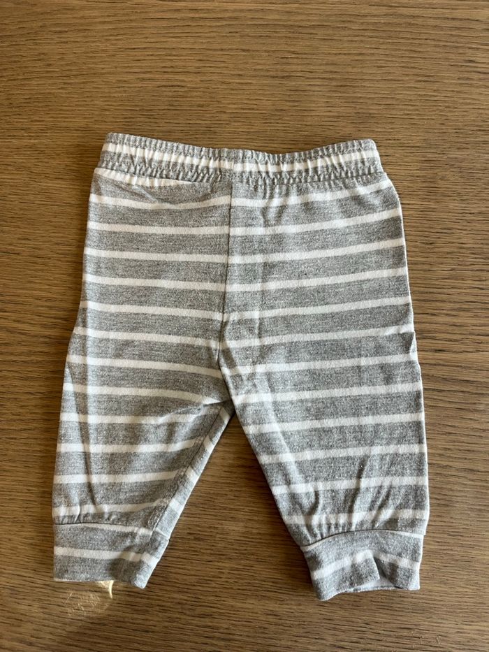 Pantalon 3 mois gris - photo numéro 2