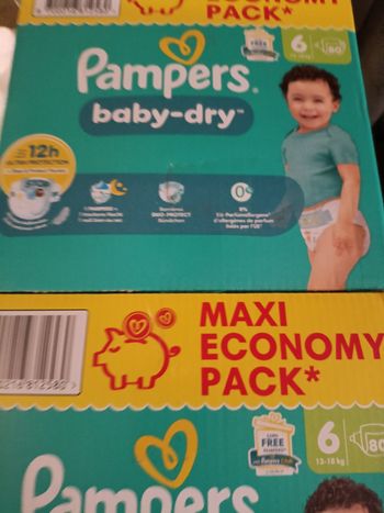 deux cartons de couche pampers baby dry taille 6