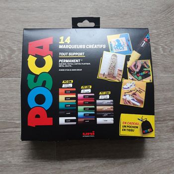 Coffret de 14 marqueurs créatifs Posca NEUF