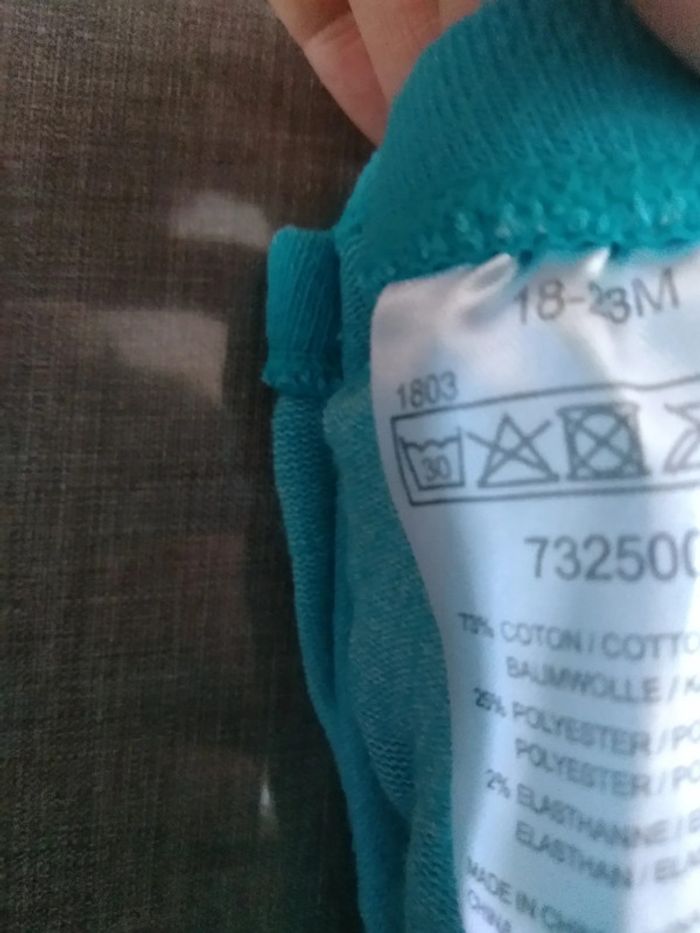 Lot d'habits, taille 18, 23, 36 mois - photo numéro 4