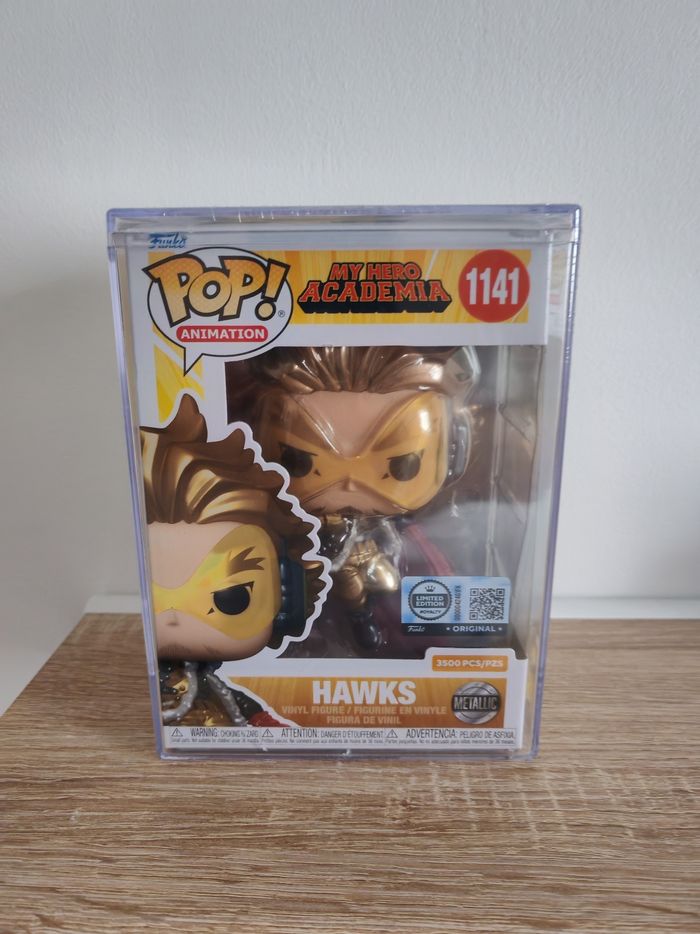 Figurine funko pop hawks 1141 metallic