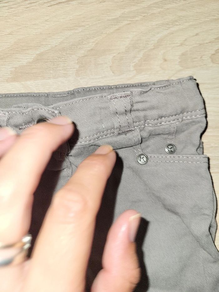 Pantalon 6 mois - photo numéro 2