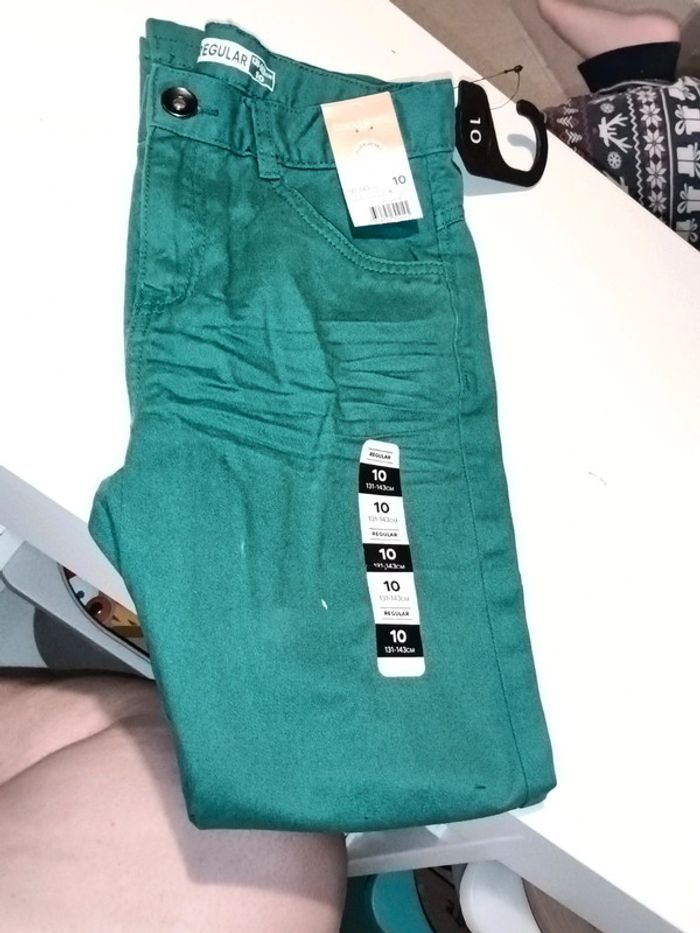 Jeans garçon neuf