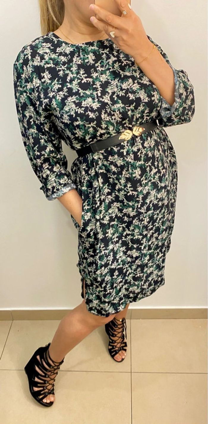 Jolie Robe Droite Imprimée Avec Poches Taille 42 - photo numéro 6