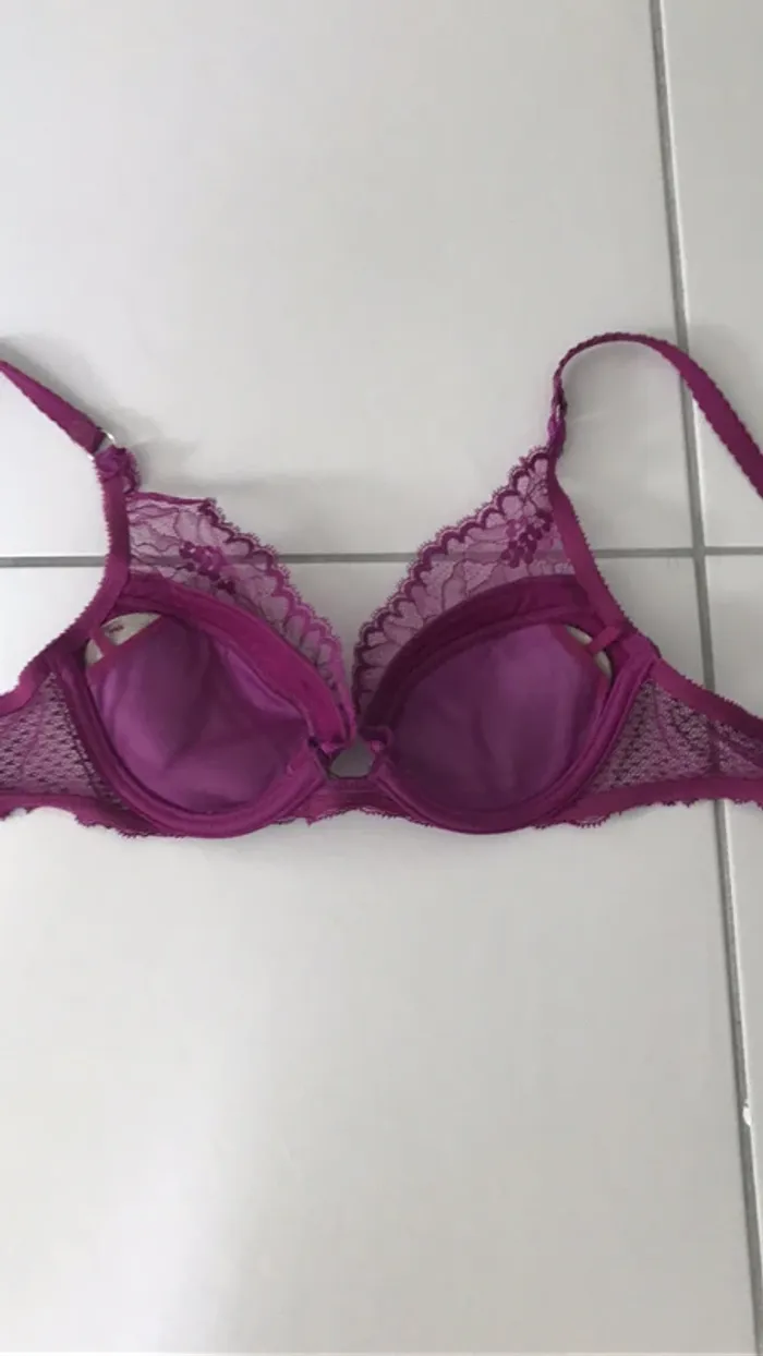 Soutien gorge chantelle - photo numéro 3