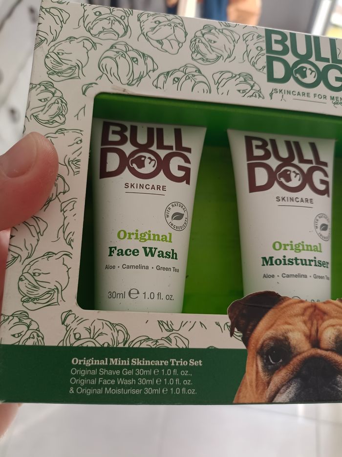 Lot de 2 coffrets soins pour le visage homme "Bull Dog" - photo numéro 3