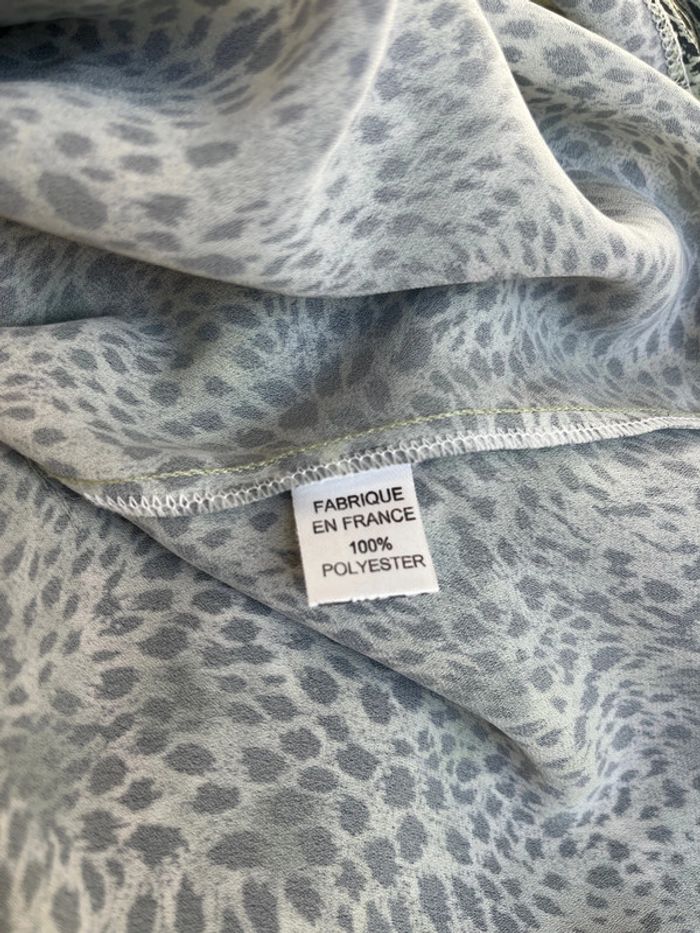 chemise ample fendue  T3 40/42 - photo numéro 10