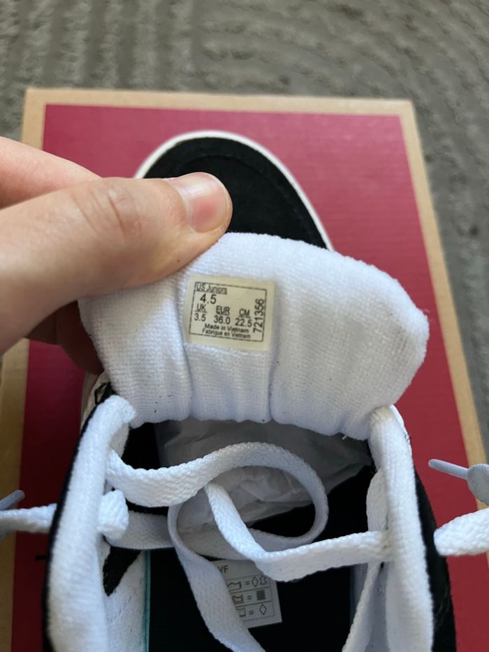 Vans Hylane Noir Cuir Suédé Taille 36 - photo numéro 8