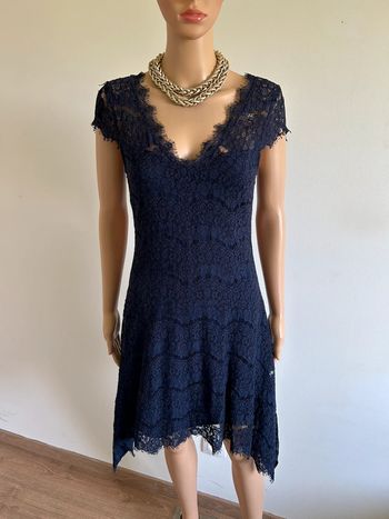 Robe bleue marine en dentelle Morgan taille S TBE