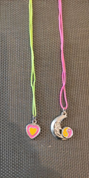 Collier pendentif lune et cœur