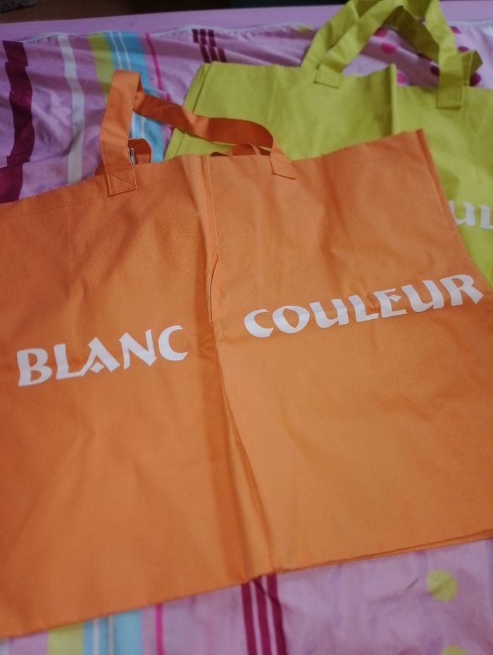 Panier à linge double compartiment pliable