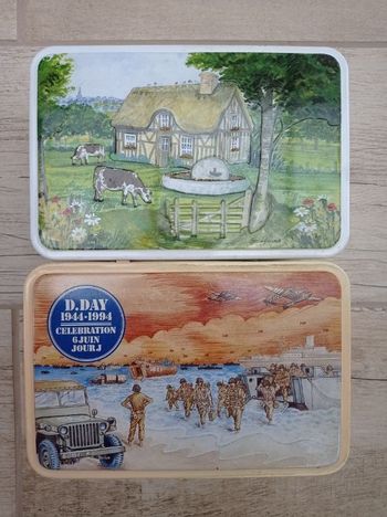 Lot de 2 boîtes en métal "Normandie & D Day Juin 1944"