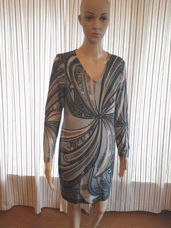 Jolie Robe Batida doublé taille fr 36