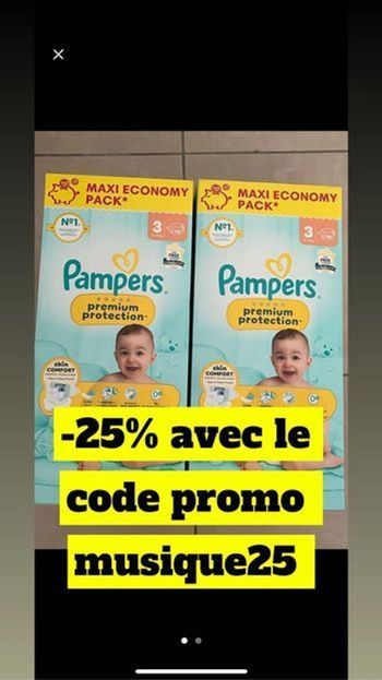 Deux paquets de couches Pampers premium taille 3