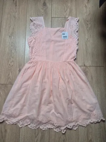 Robe gémo abricot broderies anglaises 12 ans neuve avec étiquette