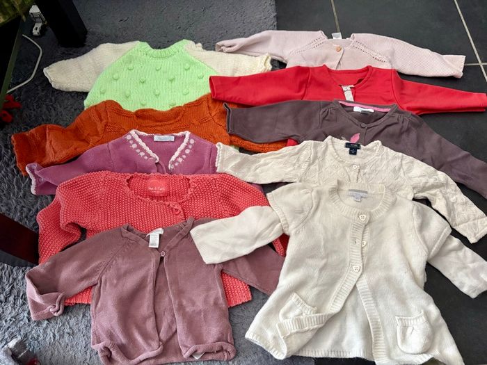 Lot hauts et robes 6 mois - photo numéro 4