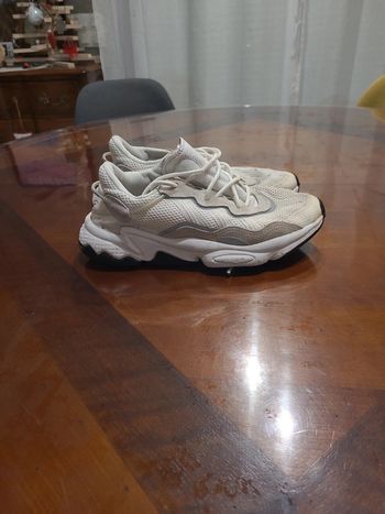 Baskets Adidas EE7773 / 38,5