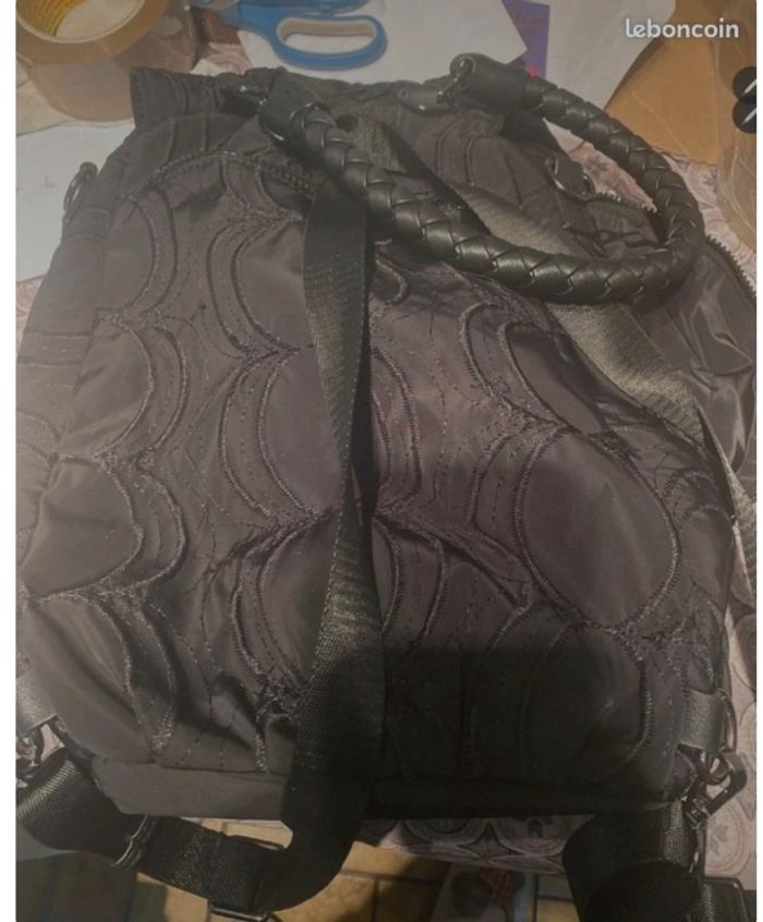 Sac à dos desigual - photo numéro 2