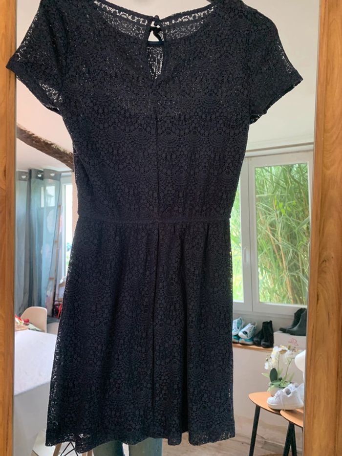 Robe été dentelle Bleue marine taille 36 - photo numéro 5