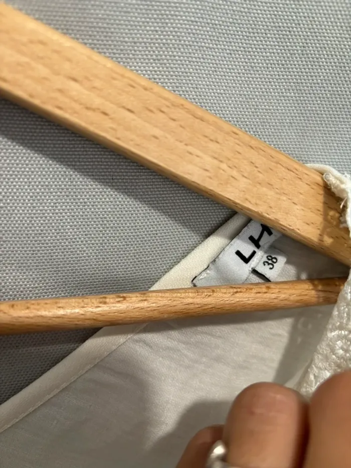 Blouse détails dentelle - photo numéro 6