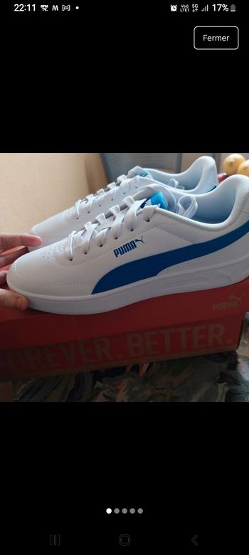 Puma court clean jr jamais porté Pointure 39