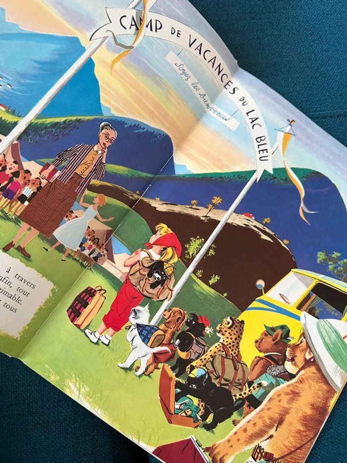 Livre Caroline en Vacances colonie TBE Grands Albums Hachette Pierre Probst - photo numéro 4