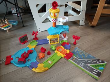 Tut tut bolides mon premier aéroport