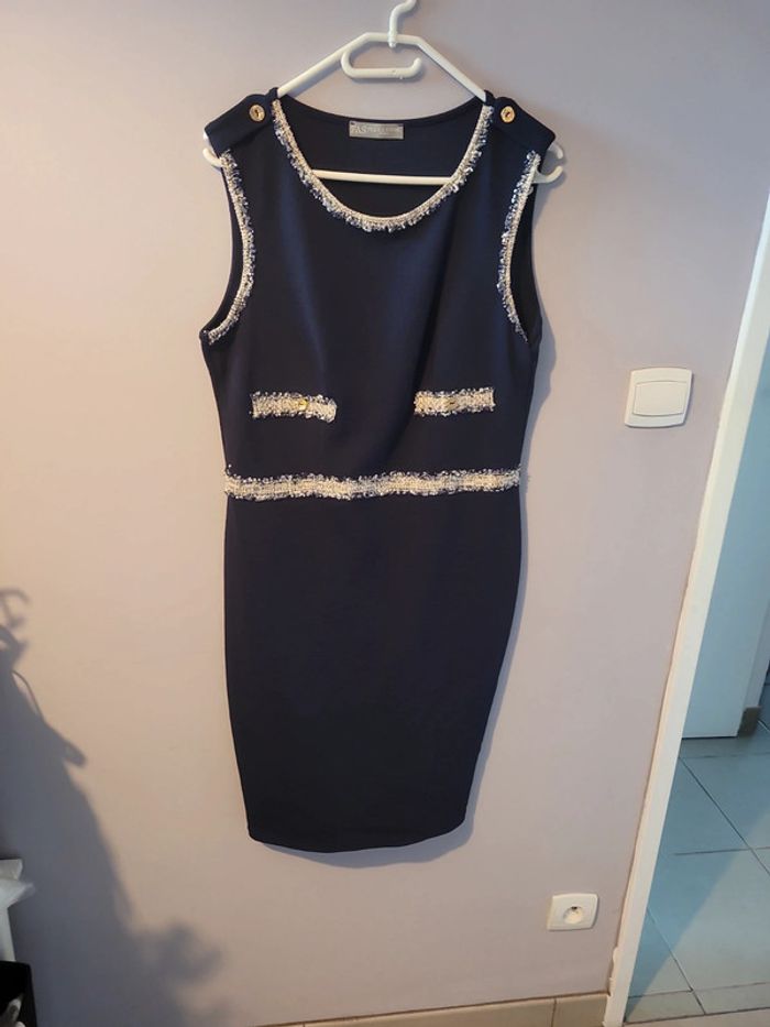 Robe taille 3 Fille à suivre