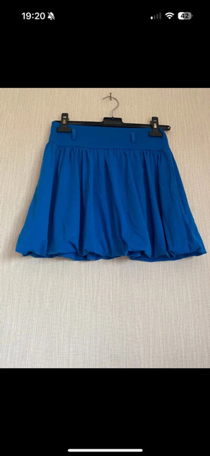 Jupe bleu Taille 34/36 La halle