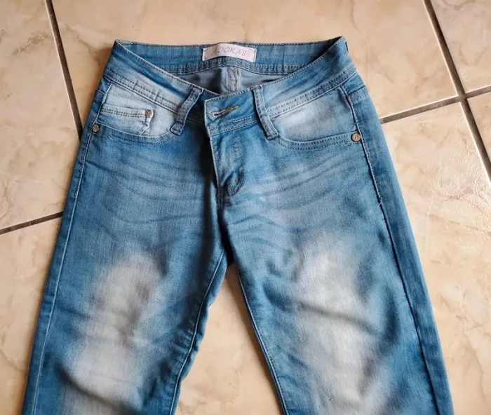 Jean taille 34 coupe droite - photo numéro 3
